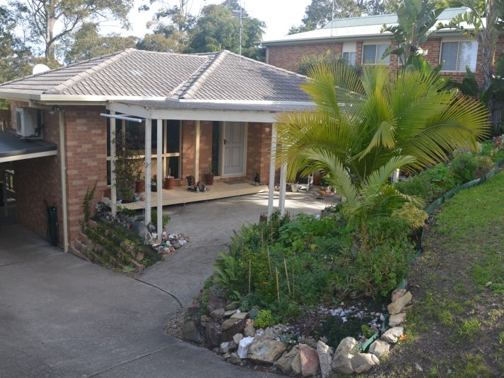 15 Hawks Nest Place, Surfside, NSW 2536 Property Details