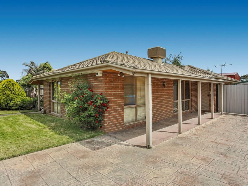 5 Woodbine Road, Cranbourne North, VIC 3977 - realestate.com.au