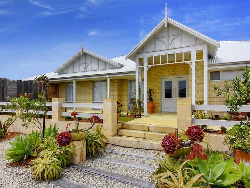 1 Lapwing Road, Dalyellup, WA 6230 Property Details