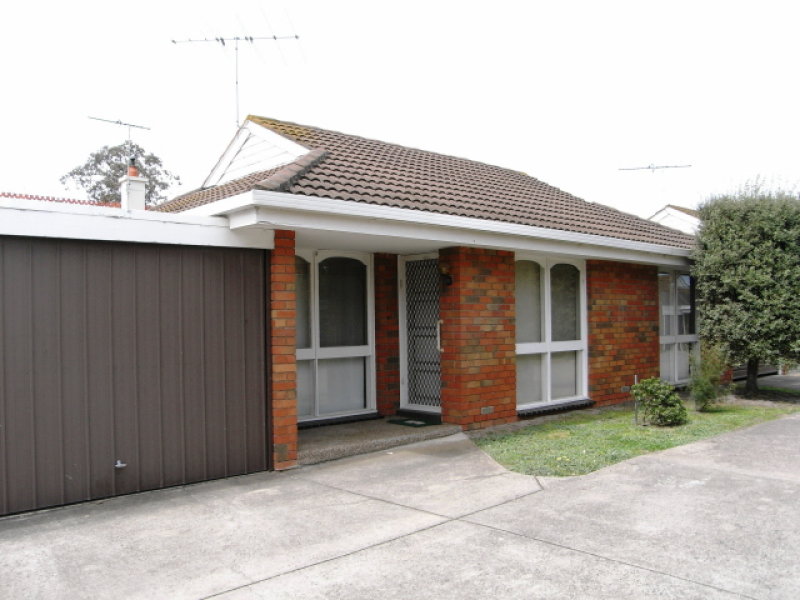 2/199 Noble Street, Newtown, Vic 3220 Property Details