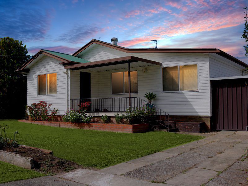 28 Bushland Drive, Taree, NSW 2430