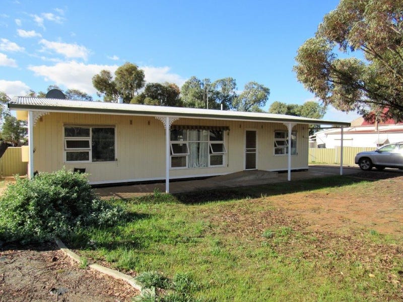 1 First Street, Orroroo, SA 5431 Property Details