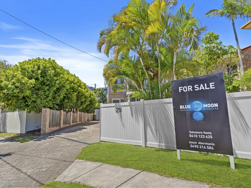 2/29 Chester Terrace, Southport, QLD 4215