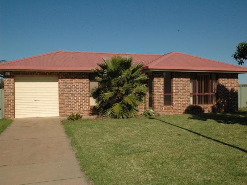 10 Silkwood Cl, Dubbo, NSW 2830 Property Details