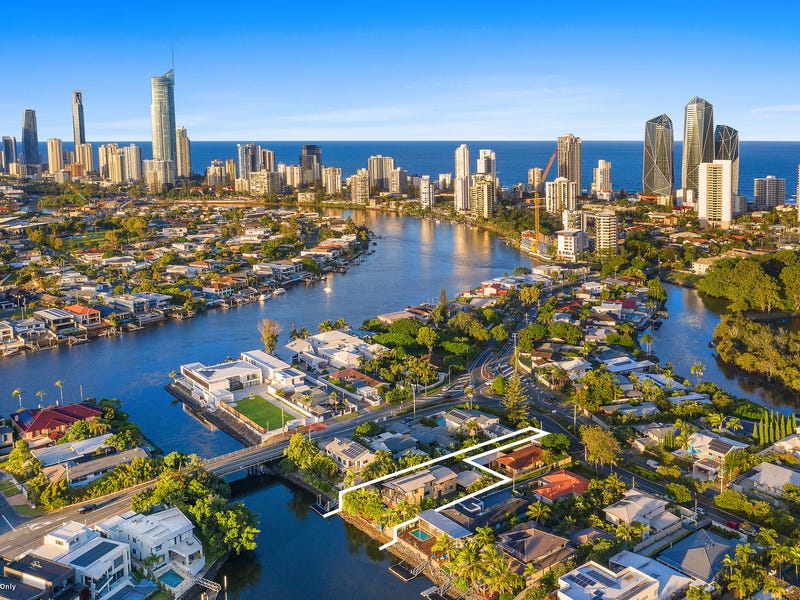1 Savoy Drive, Broadbeach Waters, QLD 4218