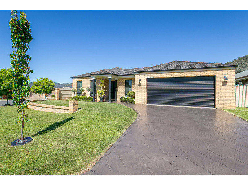 5 Percival Court, Glenroy, NSW 2640 Property Details