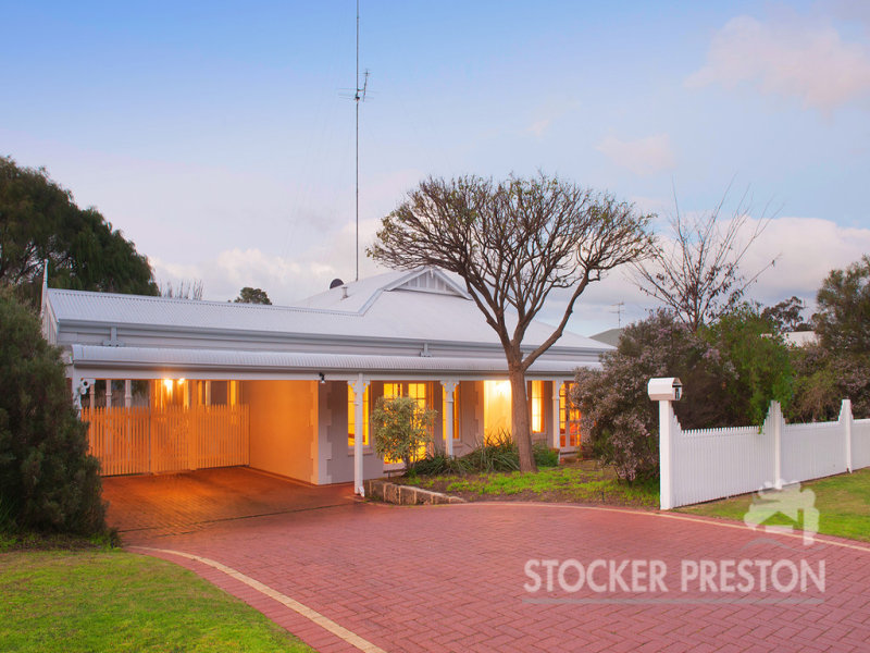 75 Norfolk Street, Dunsborough, WA 6281 Property Details