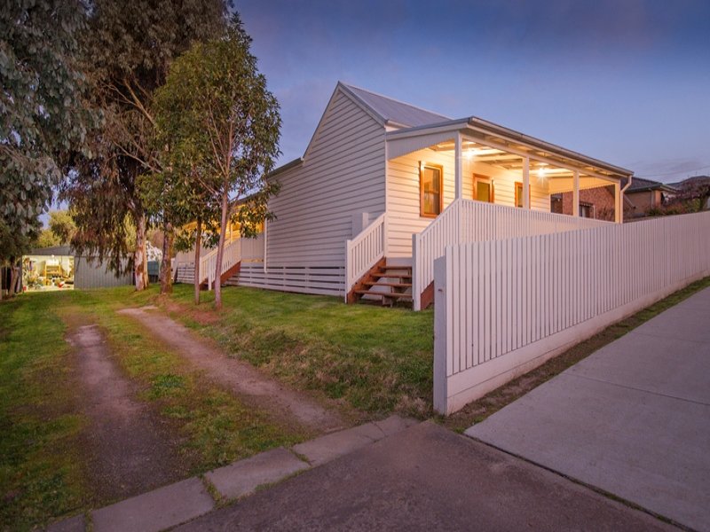 38 Hopetoun Road, Drouin, Vic 3818 Property Details