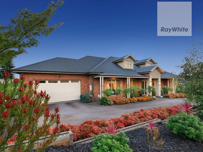 2325 Hillcrest Drive, Westmeadows, VIC 3049