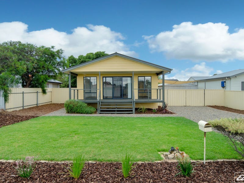 15 Beach Road, Goolwa Beach, SA 5214