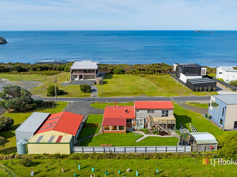 120 Irby Boulevard, Sisters Beach, TAS 7321