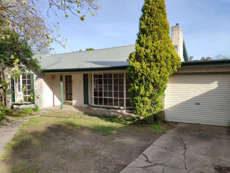 8 Stanley Road, Vermont South, VIC 3133 - realestate.com.au