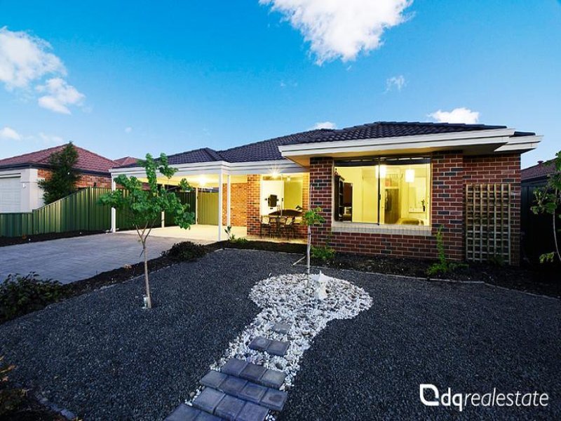 152 Hellfire Drive, Darch, WA 6065