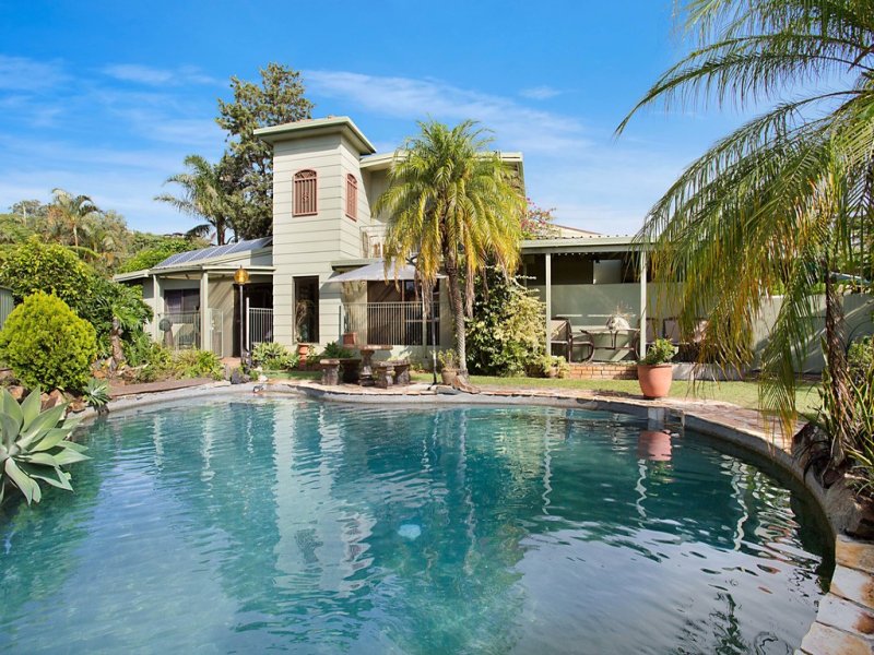 34 Kingfisher Cres, Burleigh Waters, QLD 4220