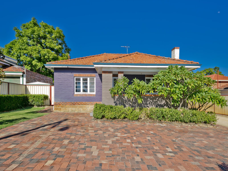 135 Grand Promenade, Bedford, WA 6052