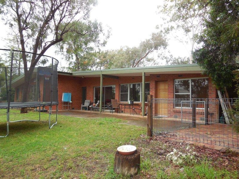 7577 Old Diamond Creek Road, Diamond Creek, VIC 3089
