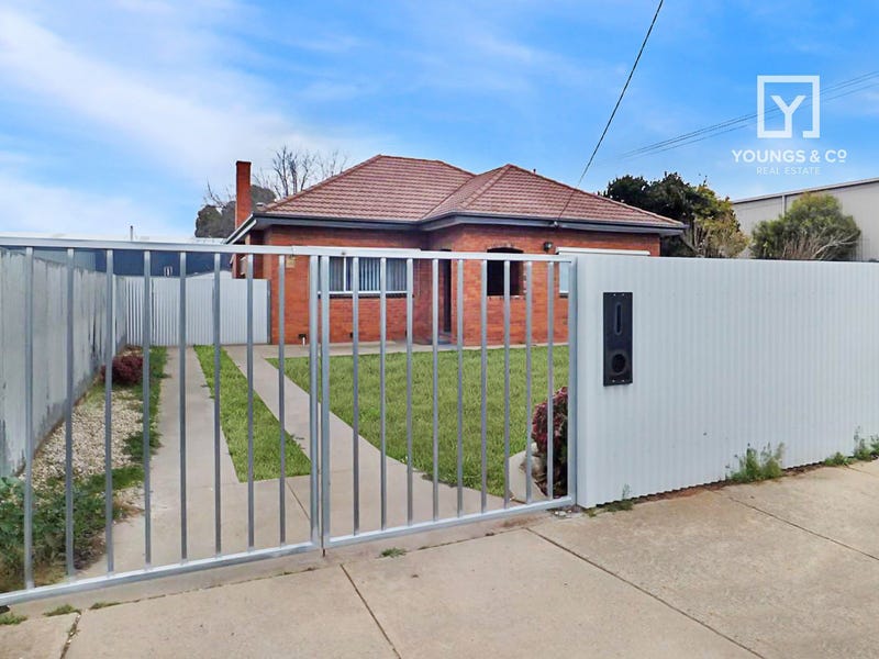 16 Old Dookie Road, Shepparton, VIC 3630