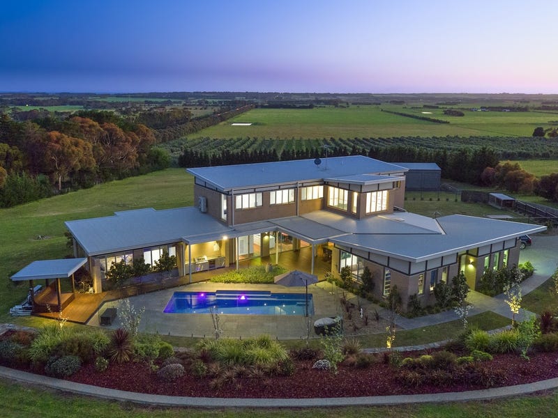 15 Mount Duneed Road, Mount Duneed, Vic 3217 Property Details