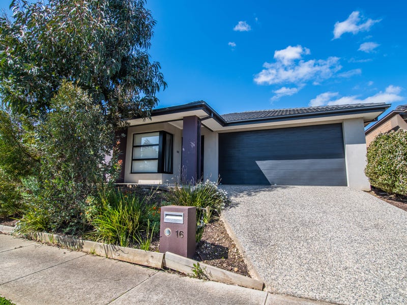 16 Ventasso Street, Clyde North, VIC 3978