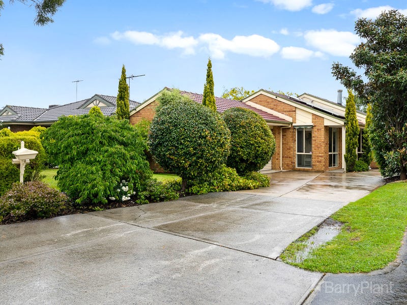 35 Allunga Parade, Berwick, VIC 3806