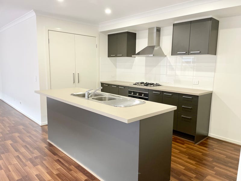 9 Albanel Street, Armstrong Creek, VIC 3217