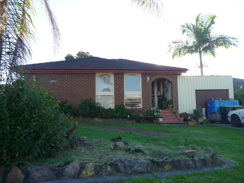 13 Buckland Road, St Clair, NSW 2759