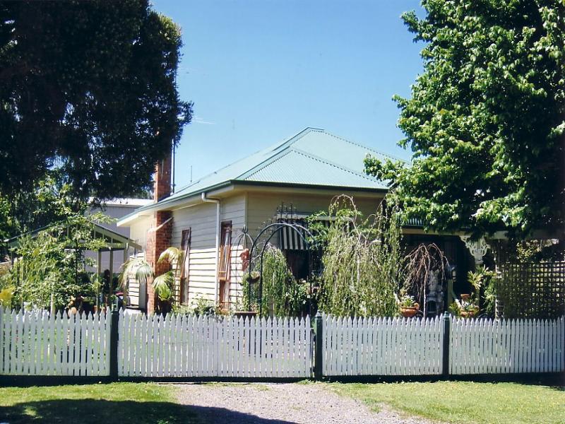 Property 106981240, Darnum, Vic 3822 Property Details