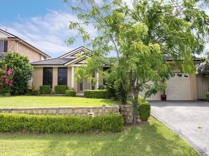 121 Kellerman Drive, St Helens Park, NSW 2560