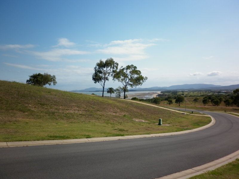 13 Ocean View Drive, Zilzie, QLD 4710