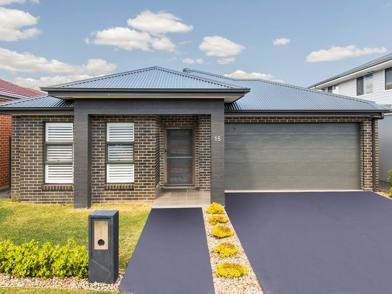 15 Leafy Street, Jordan Springs, NSW 2747