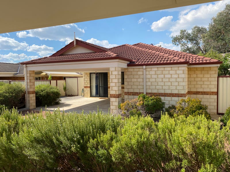 17/6 Gold Avenue, Maddington, WA 6109 Villa for Sale