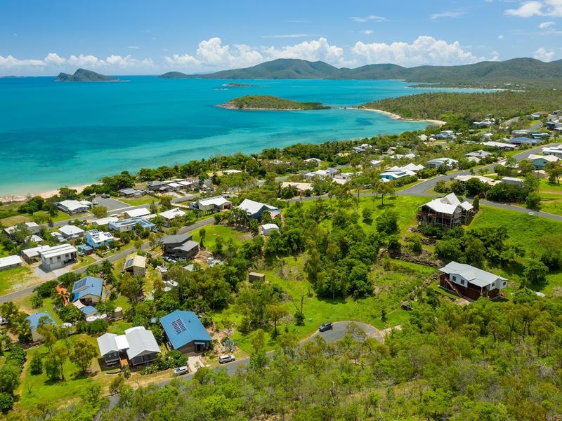 36 Rattray Avenue, Hideaway Bay, QLD 4800