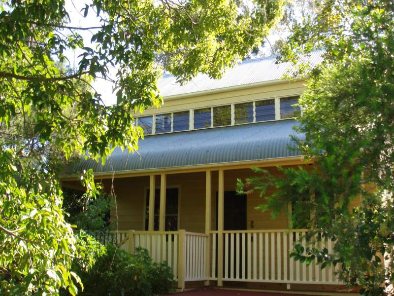 6 Yardley Avenue, Ashgrove, QLD 4060