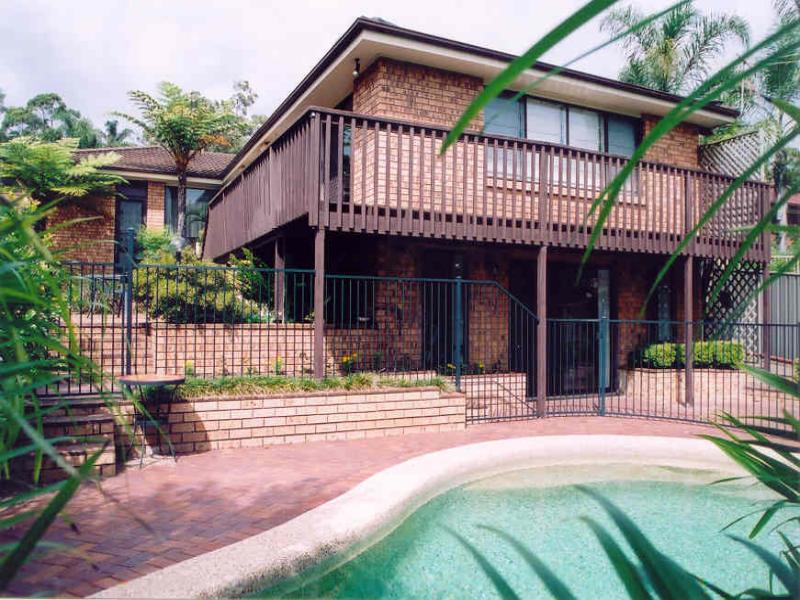 10 Shearwater Avenue, Woronora Heights, NSW 2233