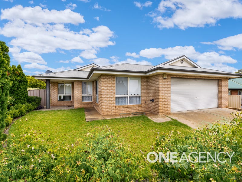 10 Bourkelands Drive, Bourkelands, NSW 2650