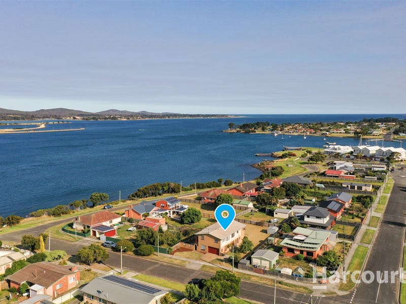 1 Victoria Street, Town, TAS 7253