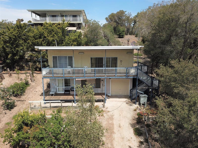 63 Seagull Drive, Loch Sport, VIC 3851