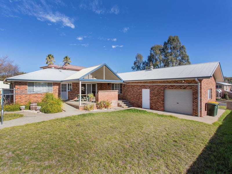 5 London Drive, Cowra, NSW 2794 Property Details