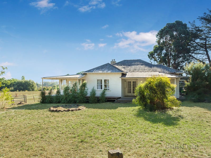 19 Street, Vic 3444 House for Sale