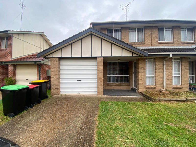 19B Wellwood Avenue, Moorebank, NSW 2170