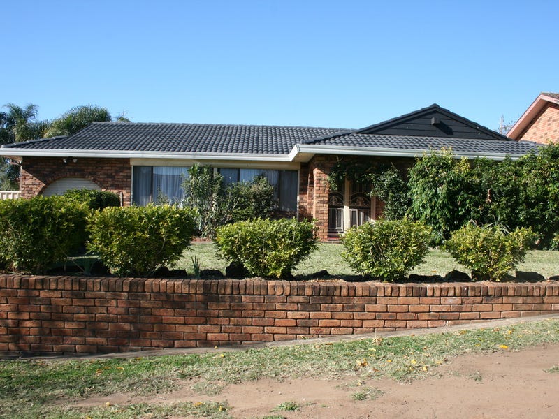 5 Amethyst Place, Eagle Vale, NSW 2558