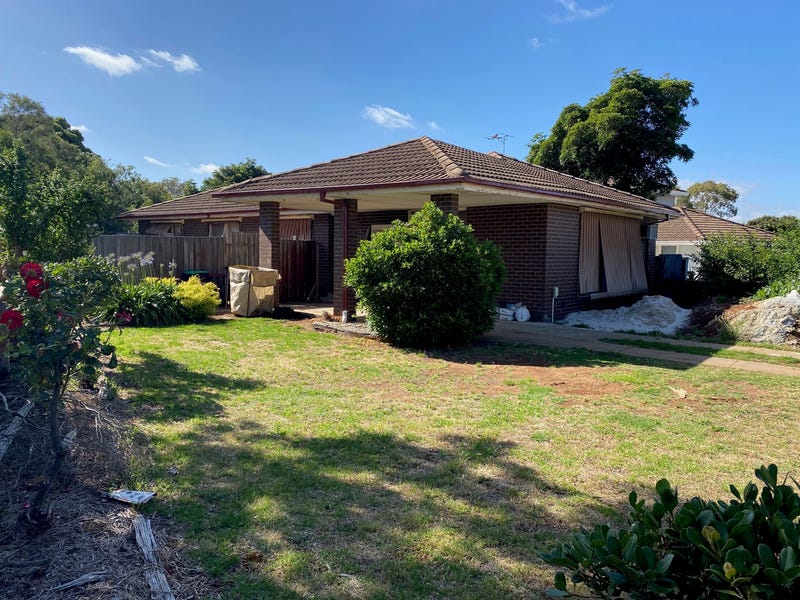 1 Patricia Place, Melton West, VIC 3337