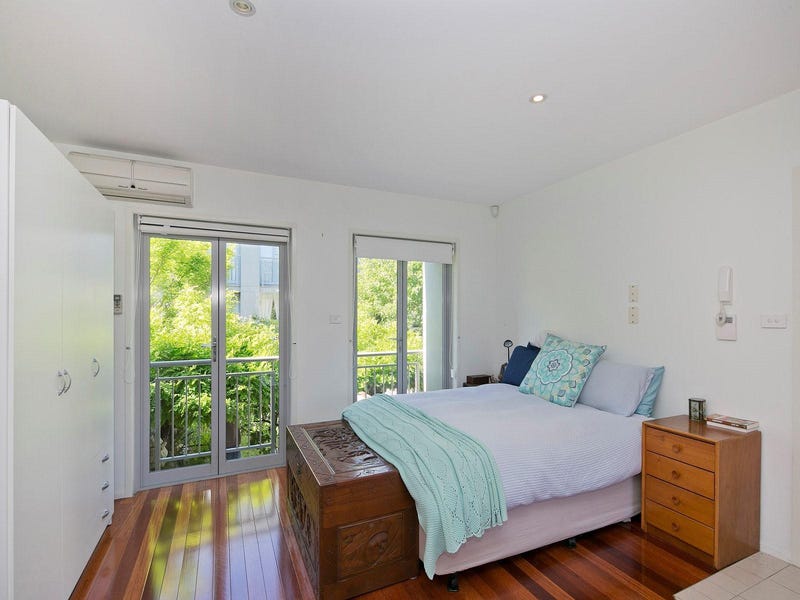 2/10 Gould Street, Turner, ACT 2612