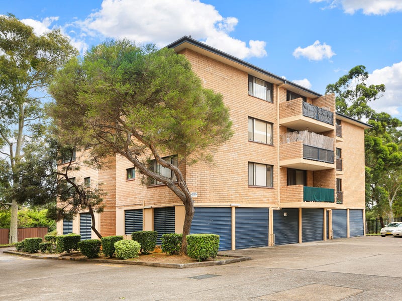 40/7 Griffiths Street, Blacktown, NSW 2148 Property Details