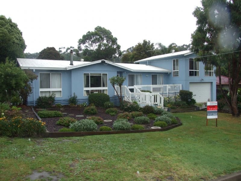 22 Fairway Drive, Yallourn Heights, Newborough, Vic 3825 Property Details