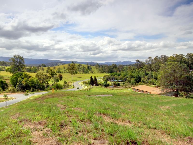 4 Bush Knoll Place, Mount Nathan, QLD 4211