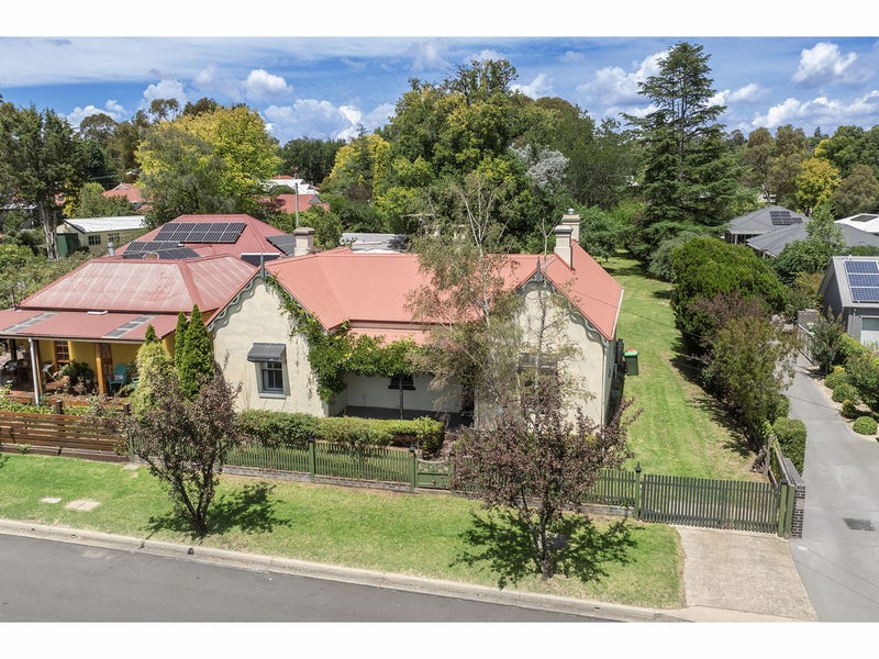 152 Brown Street, Armidale, NSW 2350 House for Sale