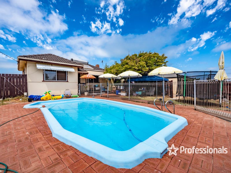 22 Dampier Street, Beachlands, WA 6530 Property Details