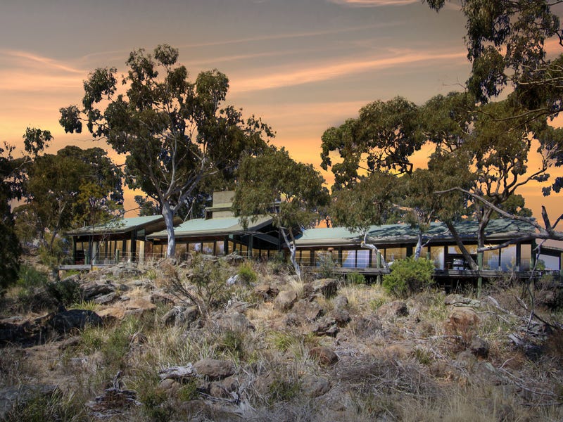 10 EAST ST, Cooma, NSW 2630 House for Sale