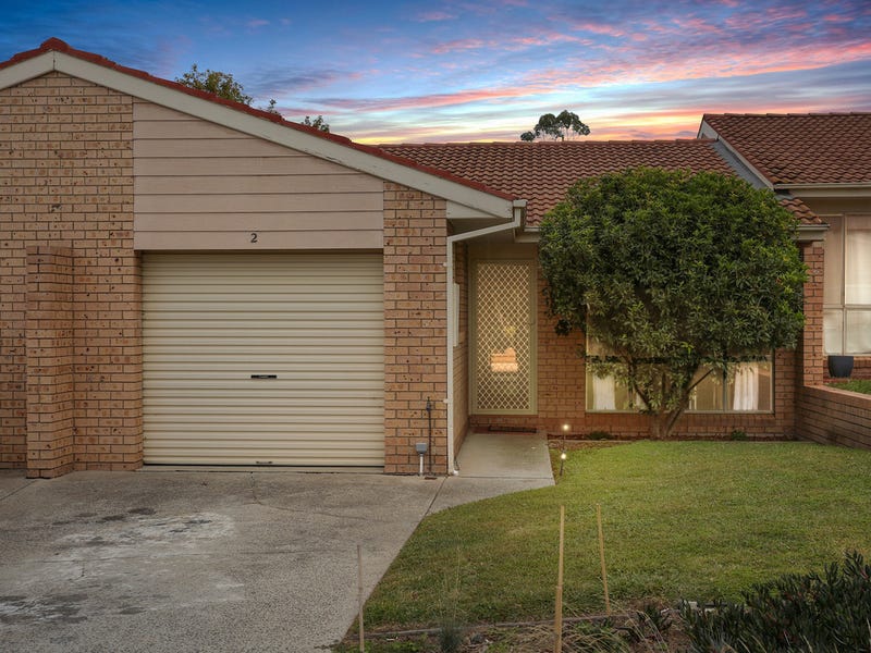 2/48 Florence Taylor Street, Greenway, ACT 2900